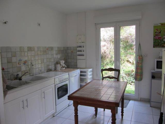 Location de vacances pour 4 personnes, avec bassin pour enfant ainsi que jardin et vue à Lamastre - 2