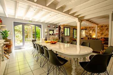 Maison De Vacances pour 14 Personnes dans Bar-sur-Seine, Aube, Photo 4