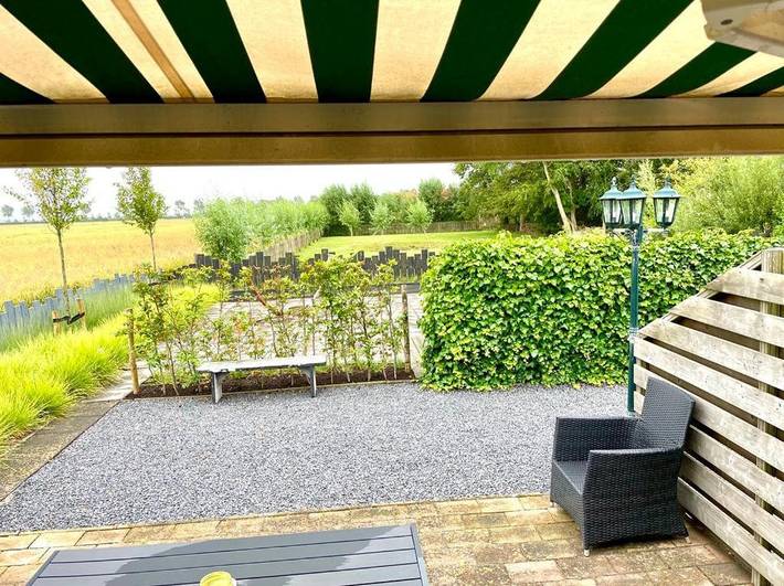 Ferienhaus für 2 Personen, mit Terrasse und Garten sowie Ausblick in Ellemeet