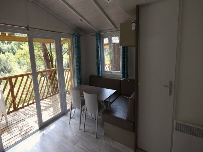 Mobil home pour 2 personnes, avec piscine à Méolans-Revel - 2