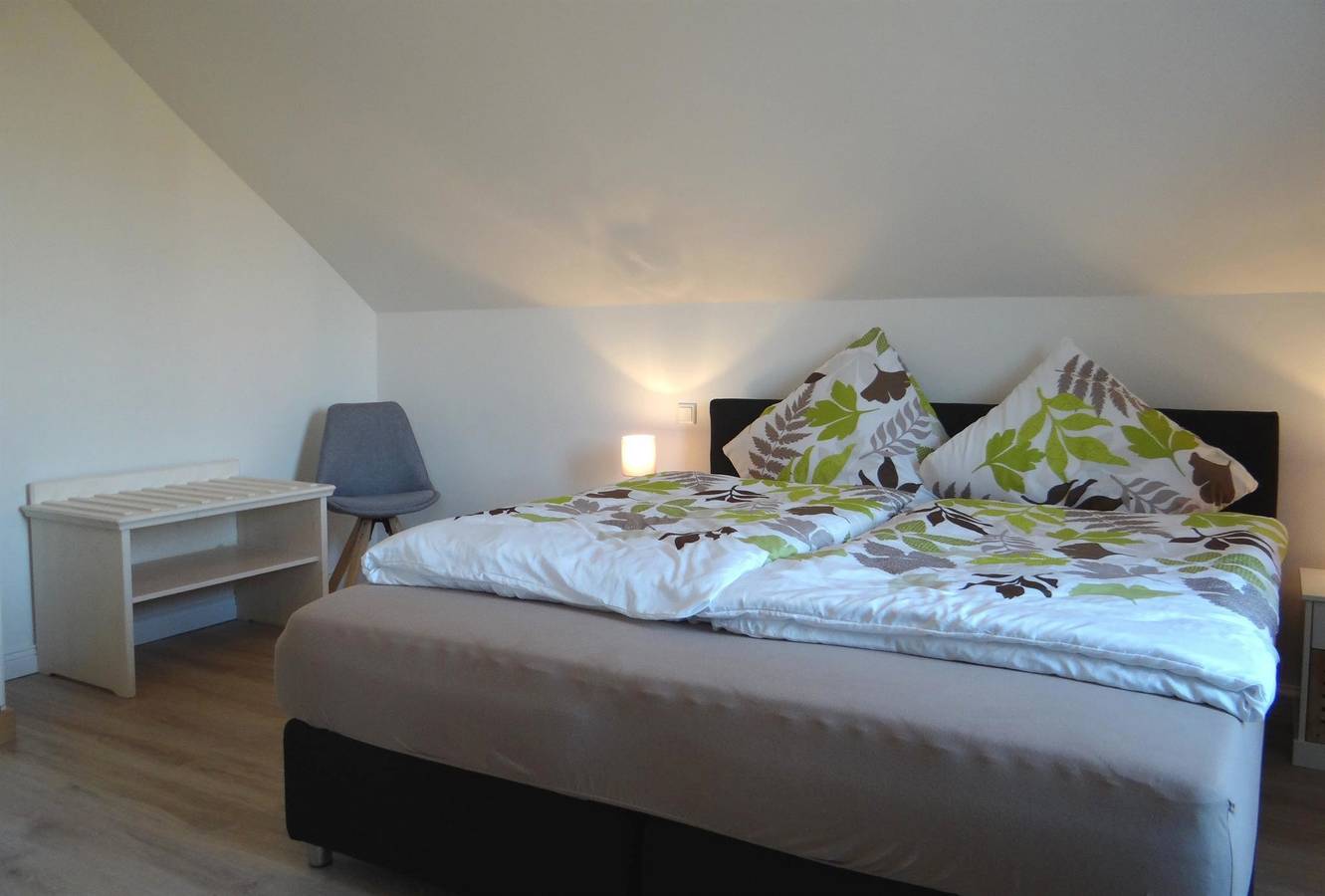 Geheel vakantieappartement, Appartement, douche, Wc, 2 slaapkamers in Osnabrück, Osnabrück en omgeving