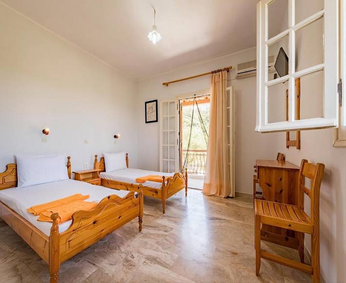 Appartement de vacances pour 2 personnes, avec Balcon et Terrasse ainsi que Jardin et Vue
