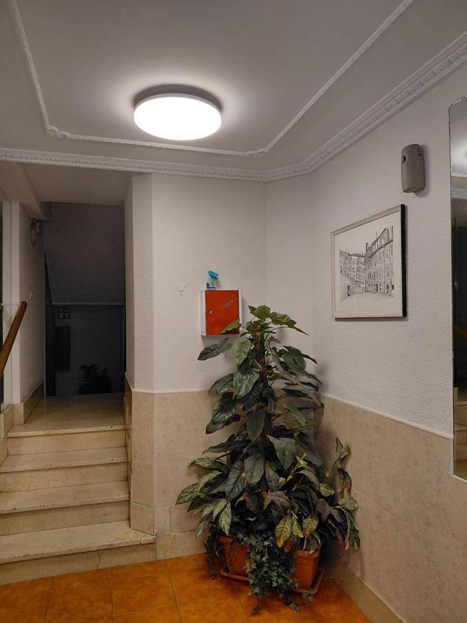 Triple Room with Private Bathroom in Vitoria-Gasteiz, Chaîne Cantabrique