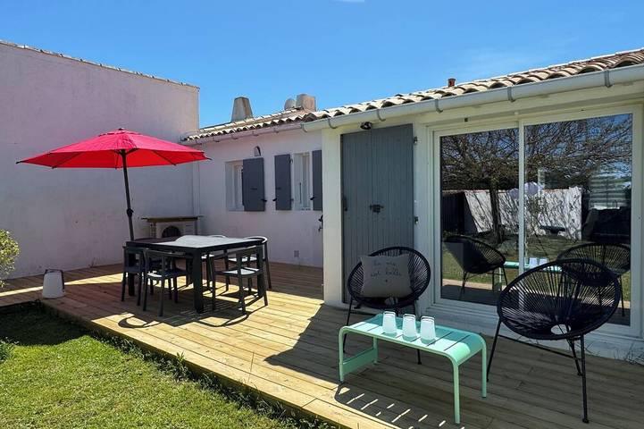 Holiday home for 8 people, with terrace and garden, with pets - 1