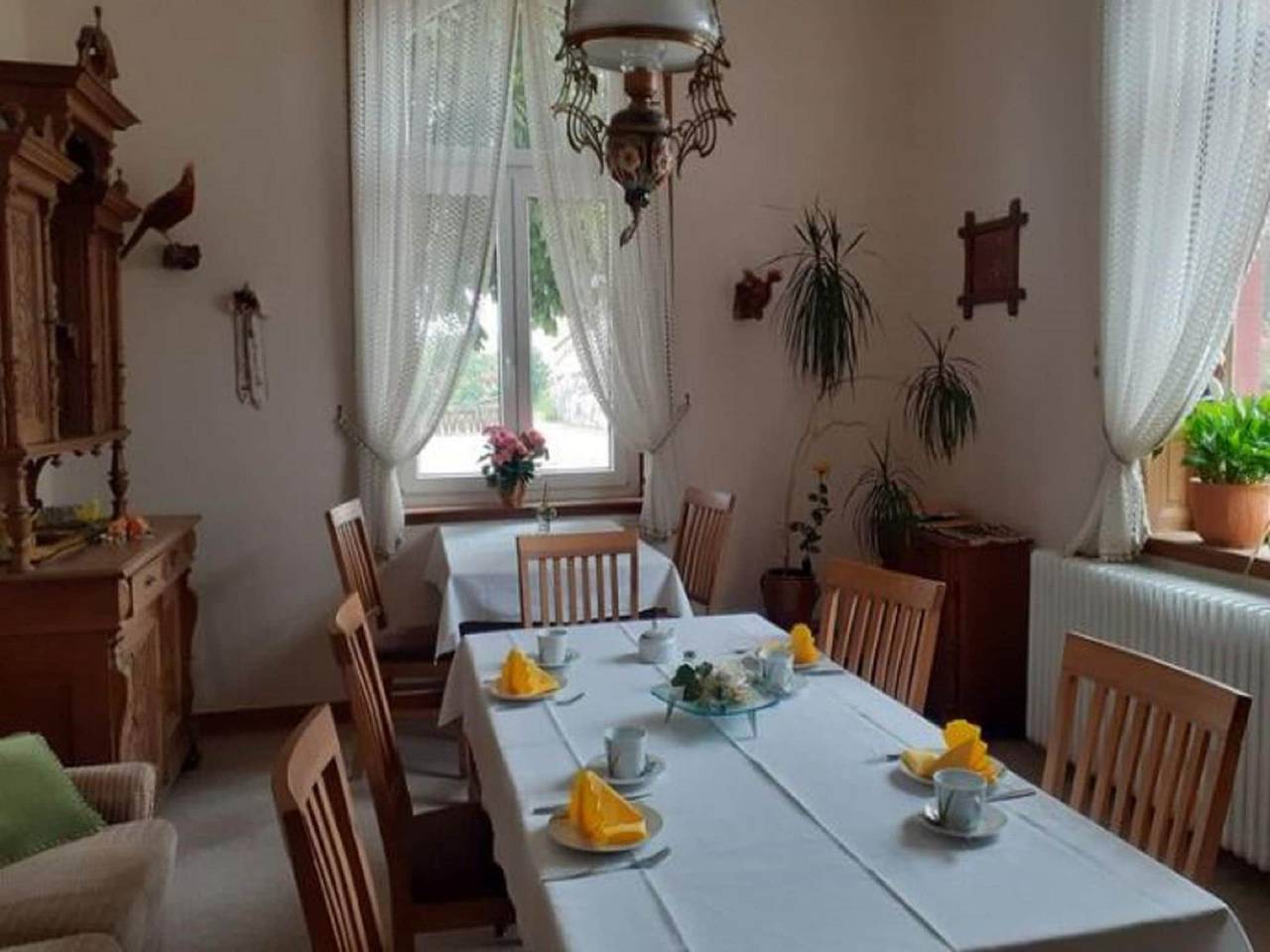 Ganze Wohnung, Ferienwohnung mit Garten auf dem Bauernhof in Trendelburg, Hessisches Bergland