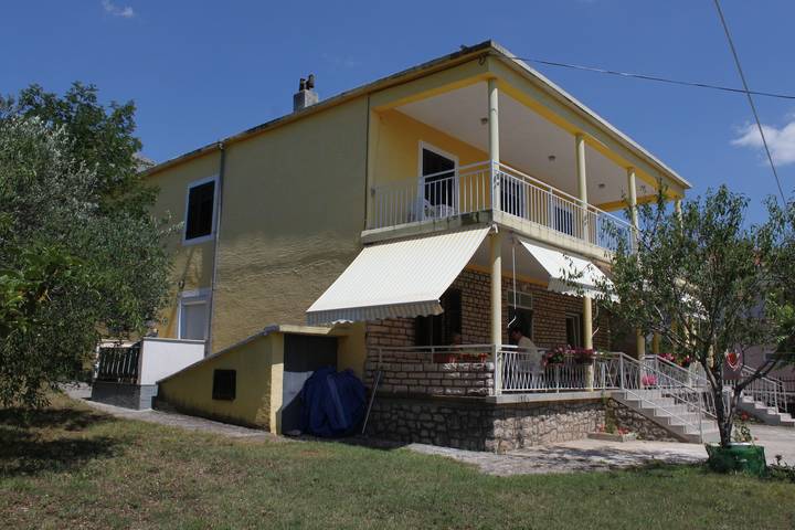 Ferienwohnung für 2 Personen, mit Balkon/Terrasse in Starigrad Paklenica