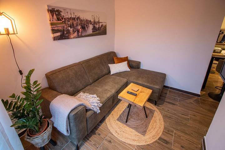 Ferienwohnung für 2 Personen, mit Terrasse in Greetsiel - 2