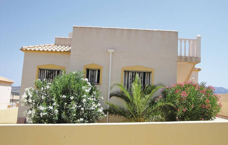 Ferienhaus für 6 Personen, mit Terrasse und Garten sowie Pool in Rojales - 4