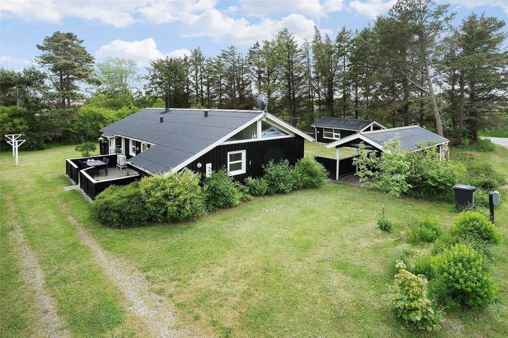 Ferienhaus für 4 Personen, mit Garten und Whirlpool sowie Terrasse, kinderfreundlich in lønstrup