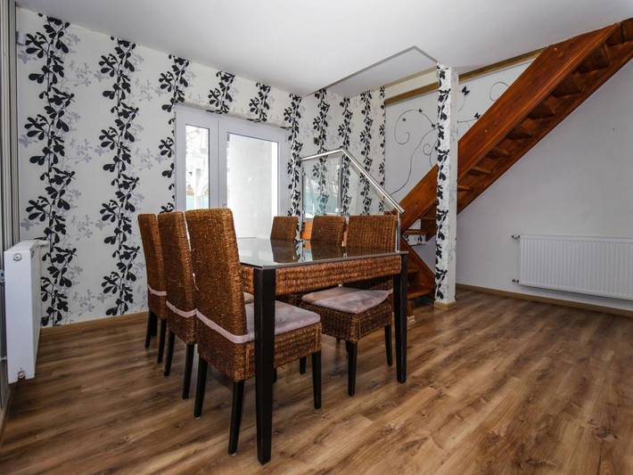 Villa in Frenštát near Ski Resorts & Jacuzzi in Frenštát pod Radhoštěm, Mährisch-Schlesische Region