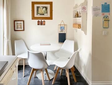 Cottage for 4 People in Wootton Bridge, Isle of Wight, Photo 3