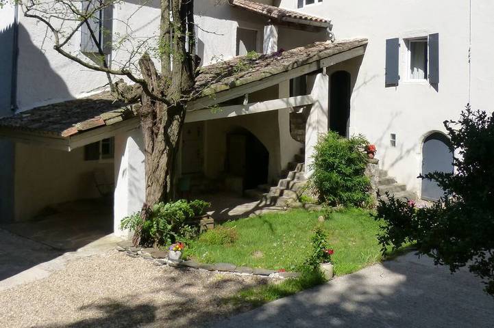 Gîte pour 4 personnes, avec Terrasse et Jardin