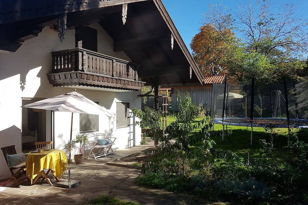 Ganze Wohnung, Ferienwohnung \"Villa Kunterbunt\" am Chiemsee in Pittenhart, Chiemsee