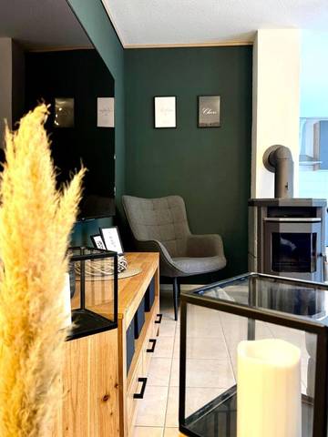 Ferienhaus für 8 Personen, mit Ausblick und Kinderpool sowie Garten an der Müritz