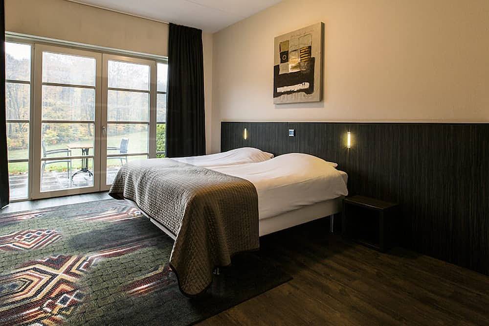 Unwind in Luxury Room! Close to Sanadome Thermal Baths in Berg en Dal, Betuwe