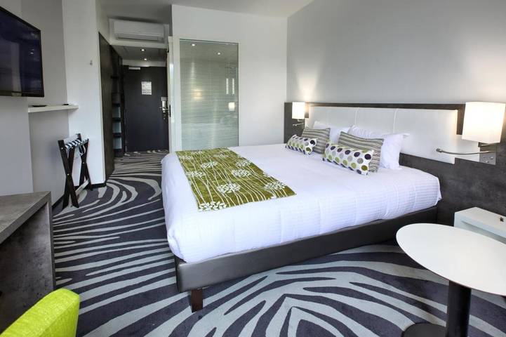 Hôtel pour 2 personnes, avec jacuzzi ainsi que sauna et jardin à Gradignan - 4