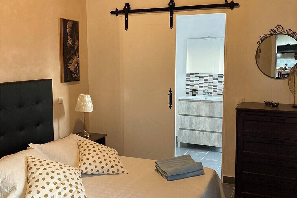 Homerez - Villa El Roque met zwembad in El Roque, La Oliva