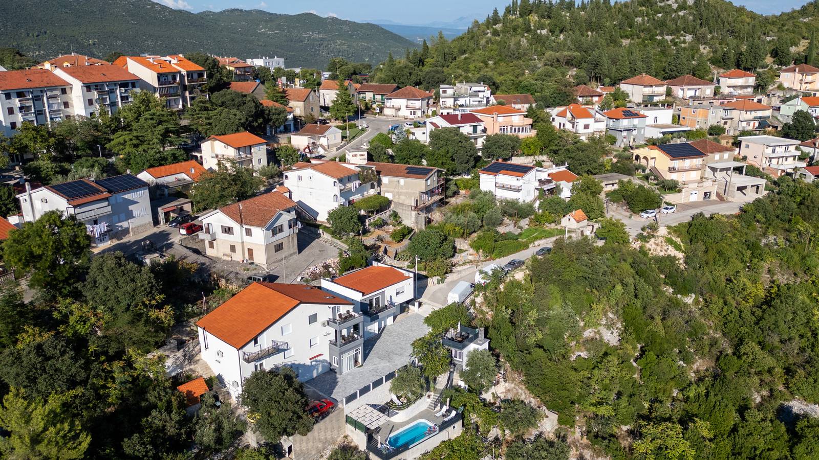 Villa Klara - Makarska by Villas Guide in Vrgorac, Makarska Riviera