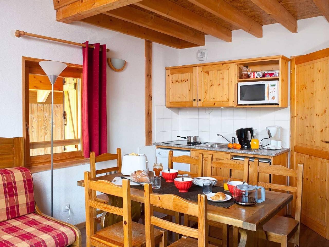 Ganze Wohnung, Well-kept apartment in les Sybelles with 310 km. of slopes in Saint-Sorlin-d'Arves, Region Saint-Jean-de-Maurienne