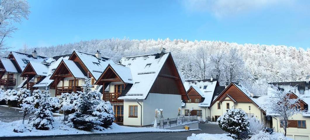 Ferienhaus für 12 Personen, mit Sauna und Garten sowie Ausblick und Terrasse, mit Haustier