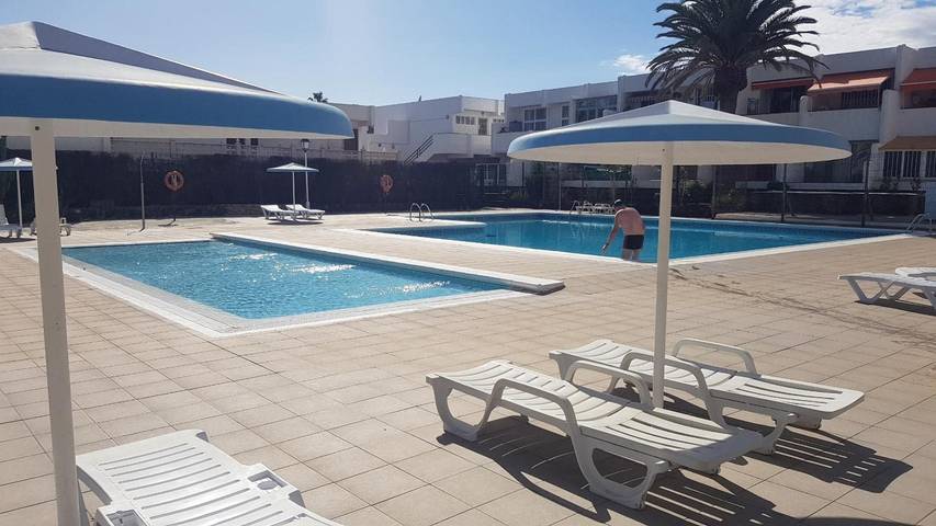 Apartamento para 3 personas, con jardín y piscina para niños, Familias con niños en Costa del Silencio