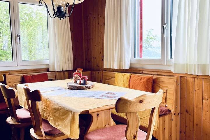 Ganze Ferienwohnung, Schwendihöckli (Charmingstay) - 4.5-Zimmerwohnung in Flumserberg Tannenbodenalp, Quarten