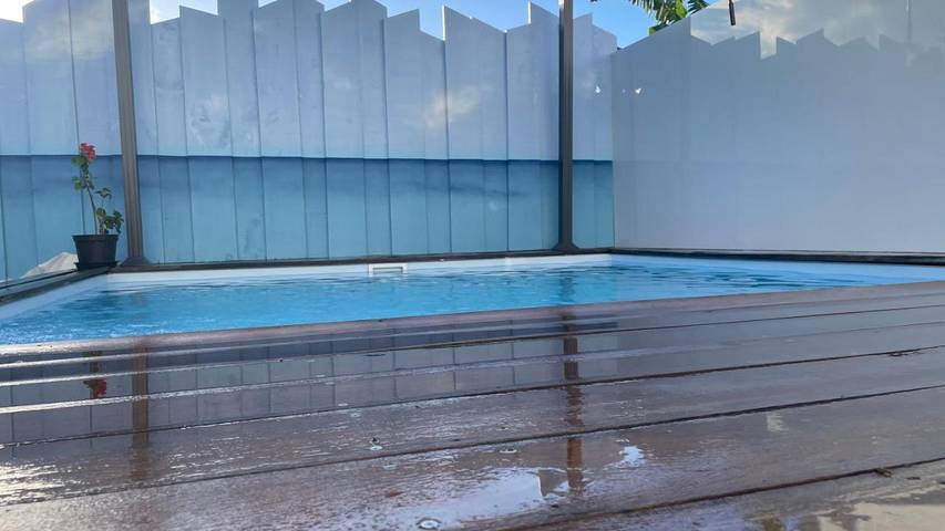 Appartement de vacances pour 4 personnes, avec piscine et terrasse