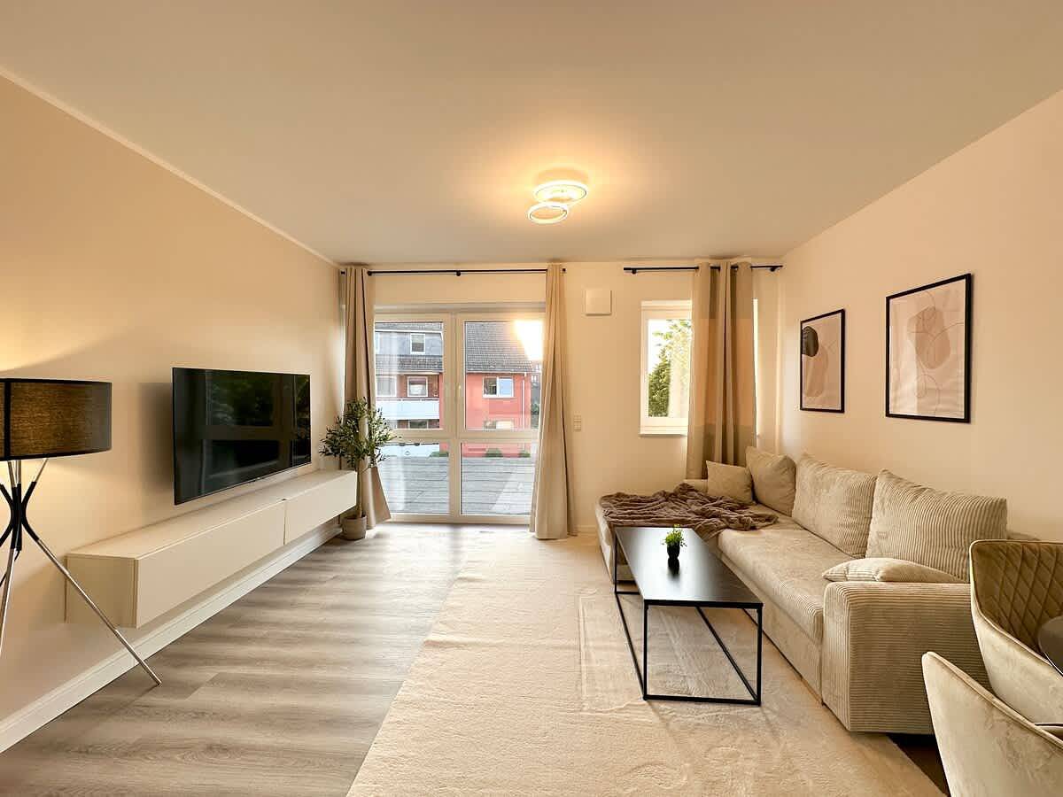 Ganze Wohnung, 2Br - Apartment | Parking | Pets allowed in Henstedt-Ulzburg, Kreis Segeberg