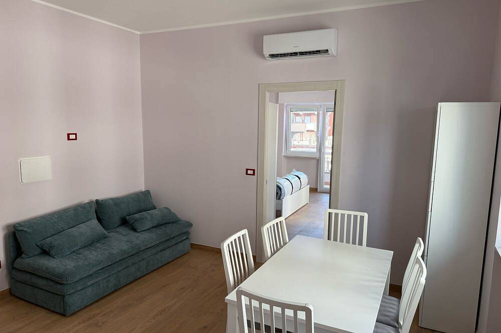 Entire apartment, Renovated apartment next to the center of Termoli. Tremiti accessible by boat in Termoli, Adriatic Coast Molise