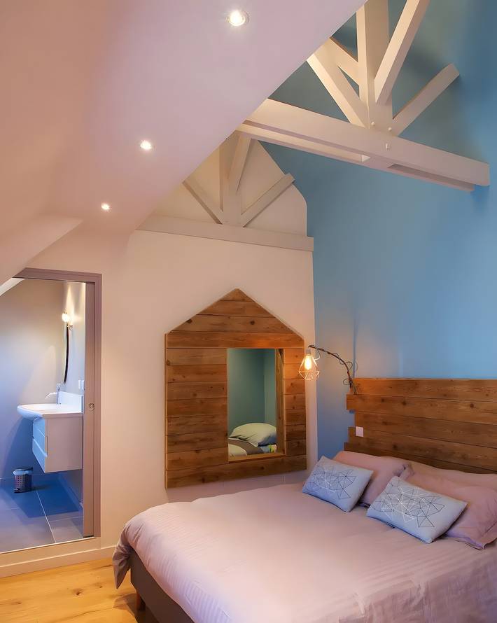 Chambre d’hôte pour 3 personnes, avec jacuzzi et jardin, animaux acceptés à La Croix-Helléan