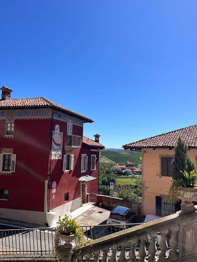Maison d’hôte pour 2 personnes, avec piscine ainsi que sauna et vue à Castellinaldo - 2
