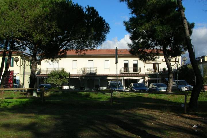 Appartamento per 4 persone, con Balcone a Massa
