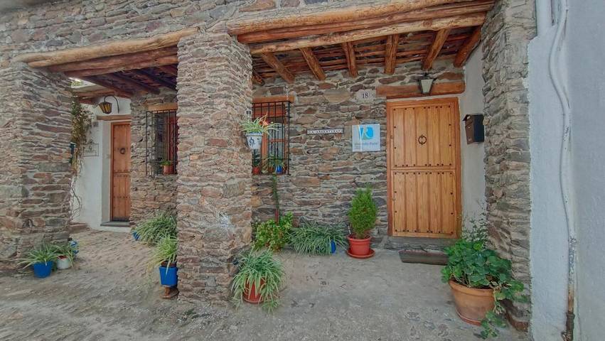 Casa rural para 6 personas, con terraza y vistas en Bubión - 2