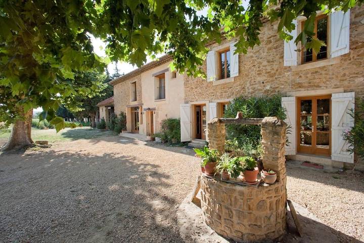 Chambre d’hôte pour 2 personnes, avec Terrasse ainsi que Jardin et Vue