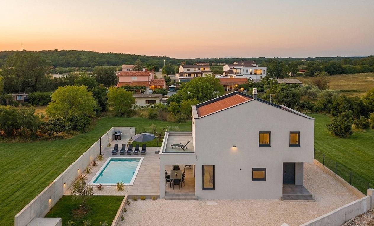 Villa for 8 people with pool in Marčana, Southcoast Istria