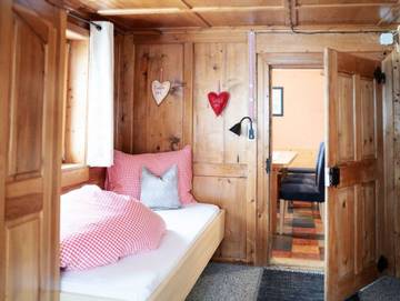 Ferienwohnung für 10 Personen in Schröcken, Arlberg, Bild 2