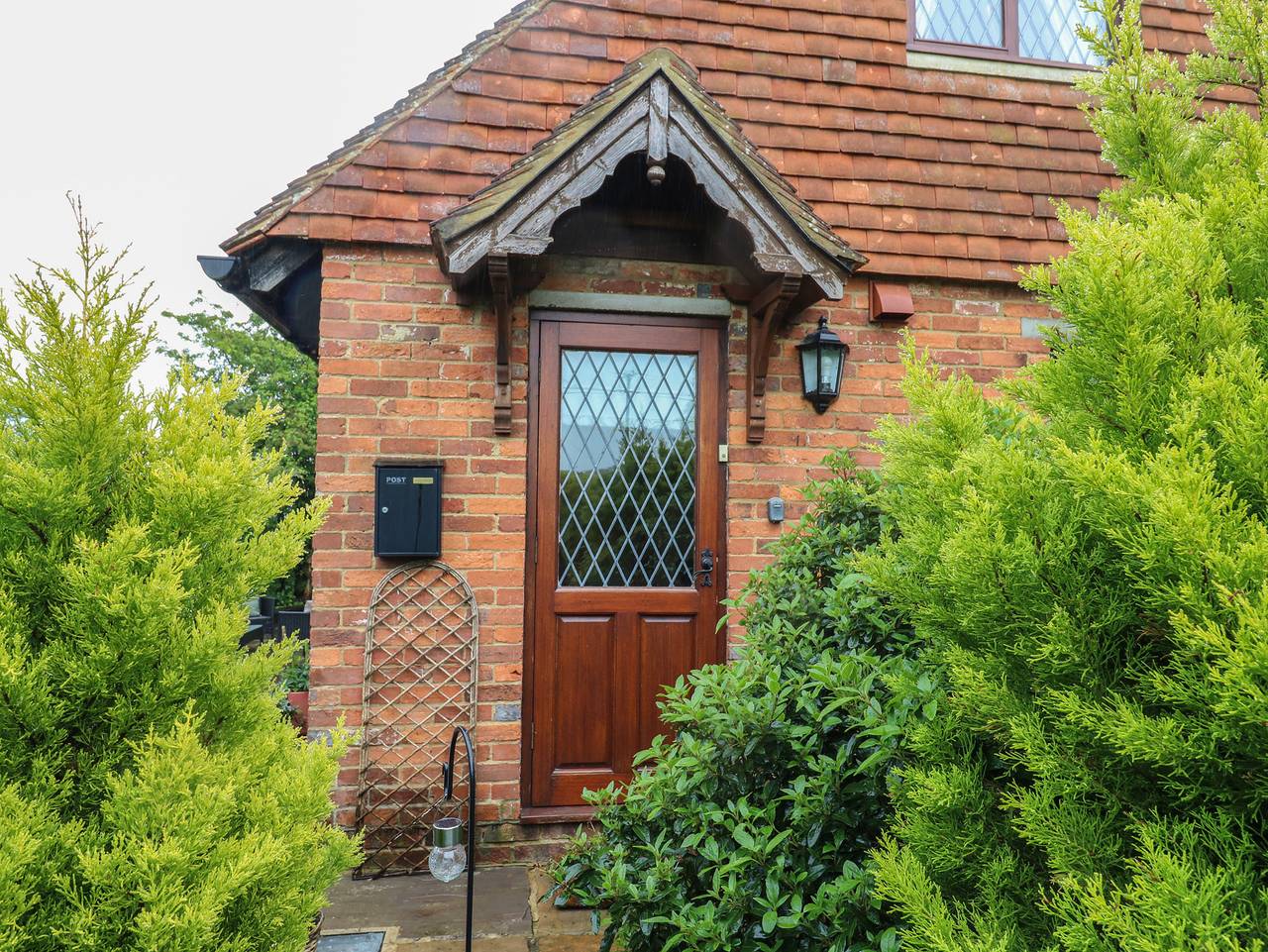 Barclay Cottage in Biddenden, Ashford region