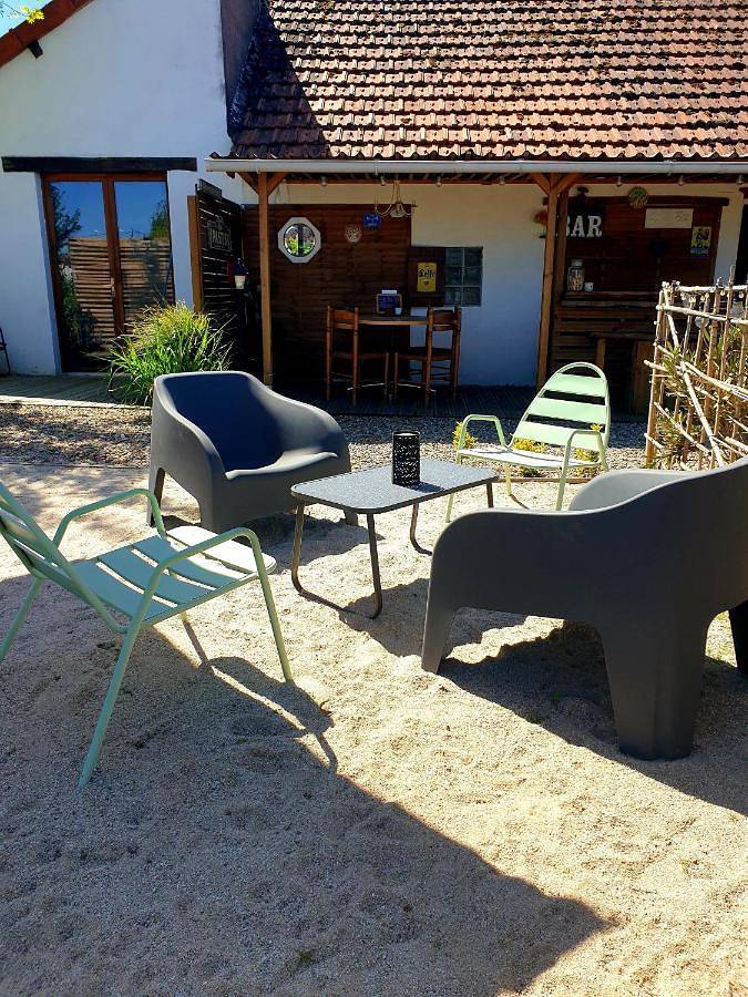 Le Heron Pourpre B&B gastronomique in Cronat, Région de Charolles