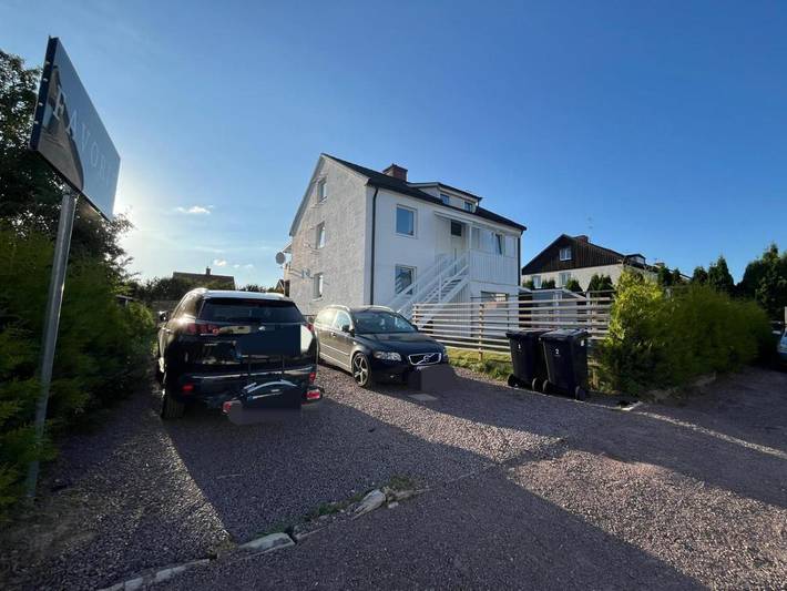 Ferienwohnung für 3 Personen, mit Terrasse und Garten sowie Ausblick in Motala