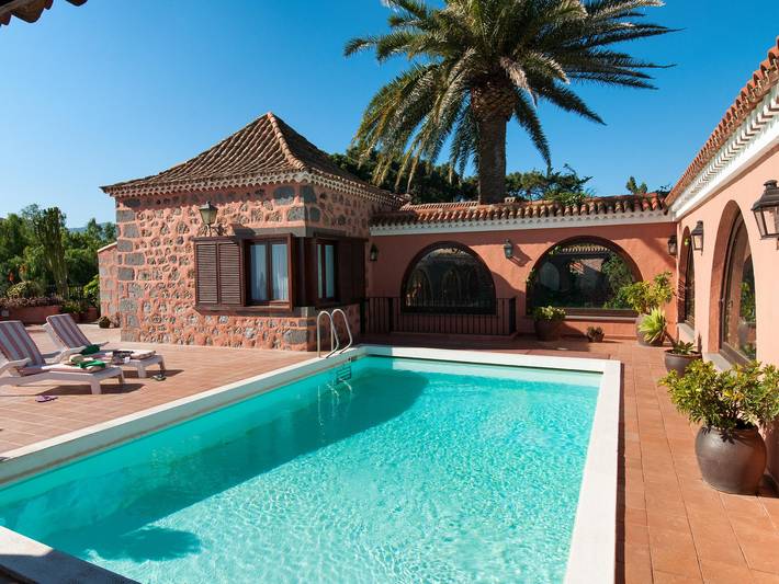 Casa rural para 10 personas, con terraza además de jardín y piscina en Santa Brígida - 2