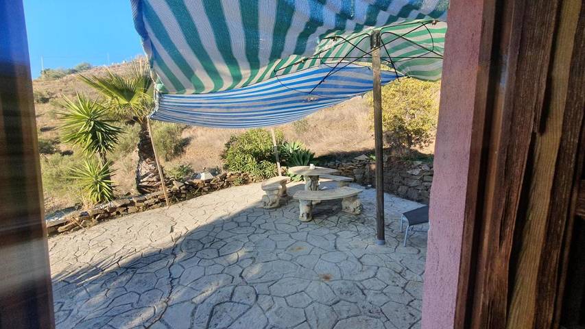 Chalet para 4 personas, con jacuzzi además de jardín y piscina en Axarquía - 4