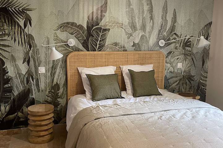 Gîte pour 4 personnes, avec balcon ainsi que jardin et piscine à Brissac - 2