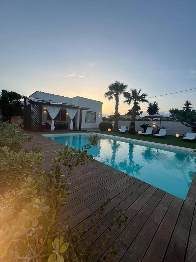 Villa I Mori di Noró in Valderice, Provincia di Trapani