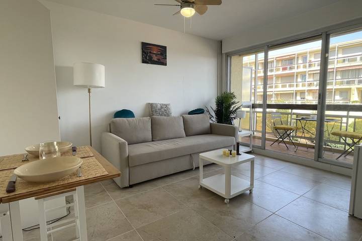 Gîte pour 2 personnes, avec terrasse, animaux acceptés à Sainte-Maxime - 4