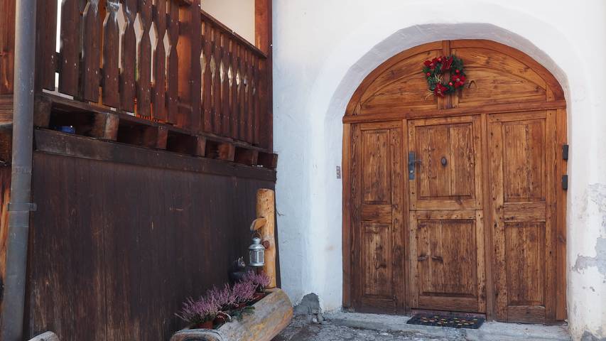 Ganze Ferienwohnung, Chasa dals culombs - Ferienwohnung Chasa dals culombs in Scuol, Unterengadin