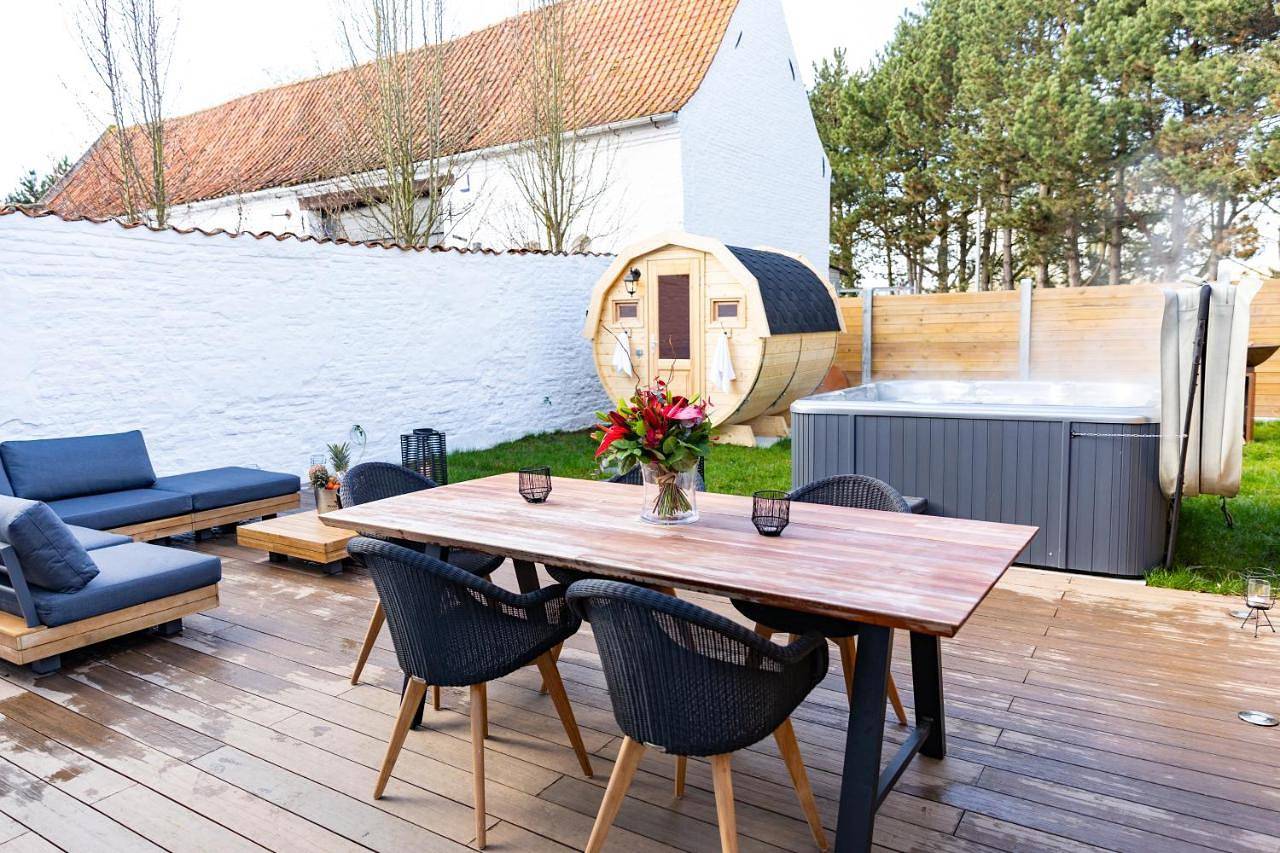 La Grenouille - Suite de luxe & Welness Privatif in Leuze-en-Hainaut, Hainaut