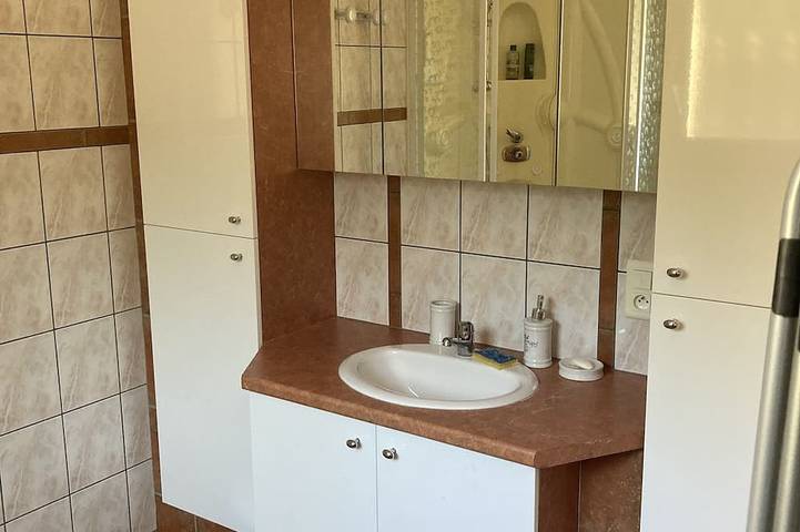 Gîte pour 4 personnes, avec jardin ainsi que balcon et piscine à Mons (Var) - 3