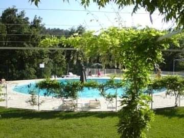 Gîte pour 2 personnes, avec terrasse et piscine à Sophia Antipolis