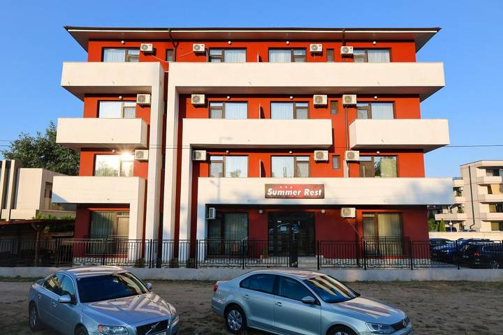 Maison d’hôte pour 4 personnes, avec balcon et vue dans Constanța