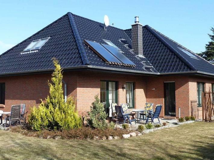 Ferienhaus für 2 Personen, mit Garten in Wiek